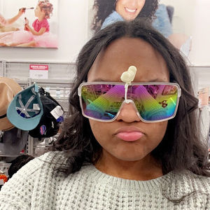 Meet your Posher, Zoe